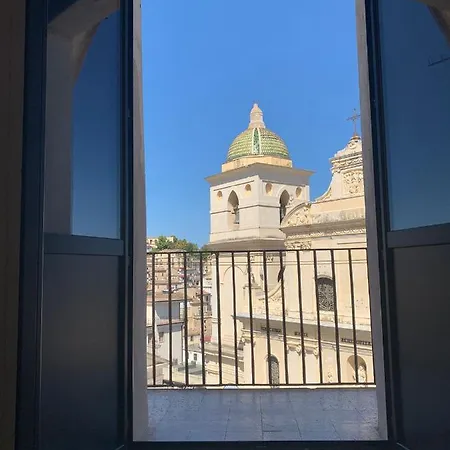 Appartamento Centro Storico Vista Duomo Rossano